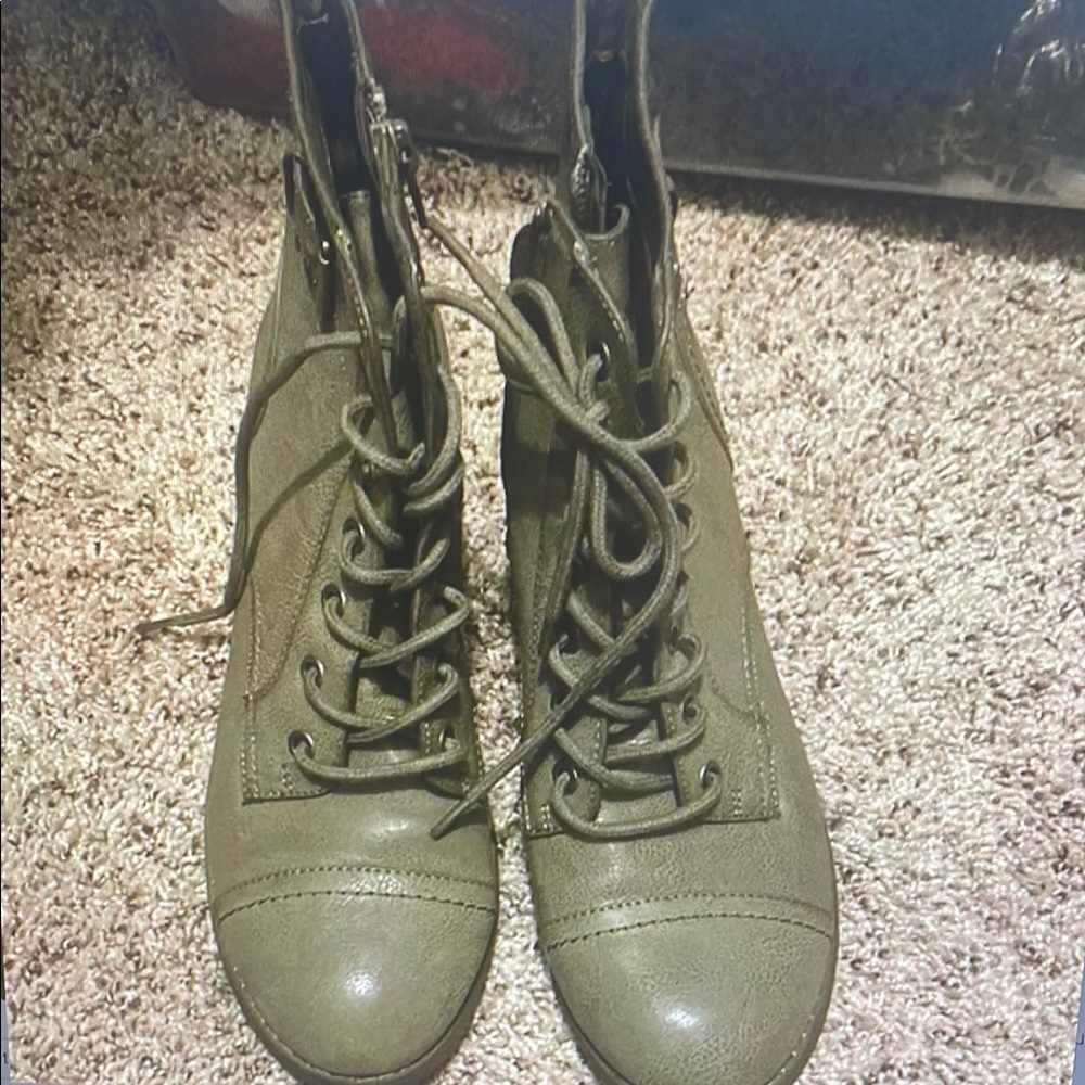 Olive Heeled Boots for Women